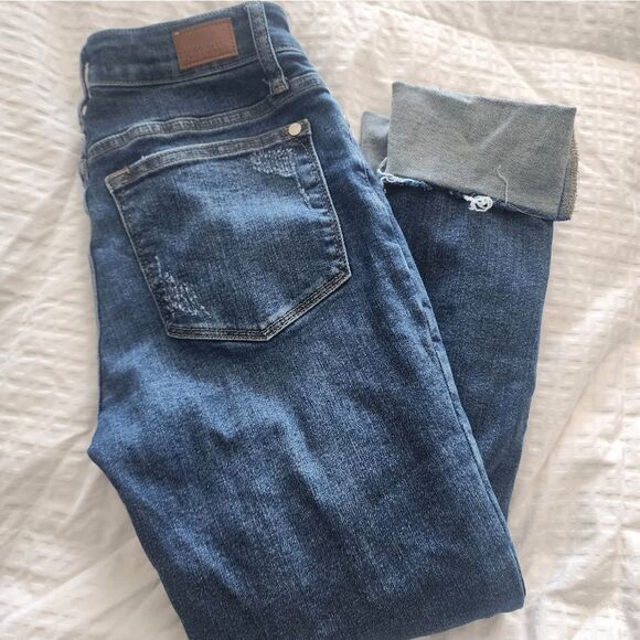 Judy Blue Relaxed Fit Cropped Denim - Picture 2 of 3